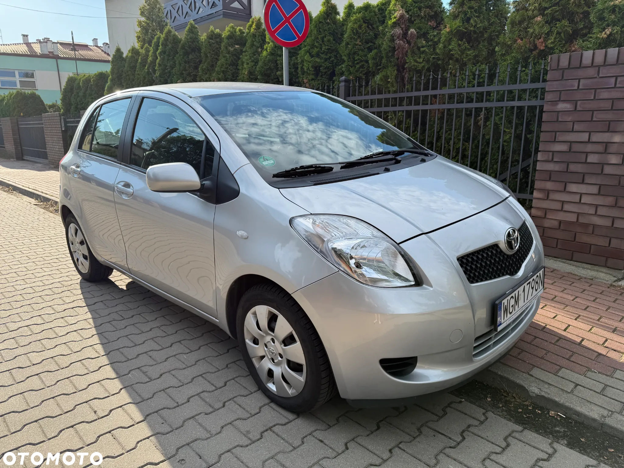 Toyota Yaris 1.3 - 3
