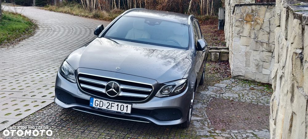 Mercedes-Benz Klasa E 220 d 4Matic 9G-TRONIC Avantgarde - 9