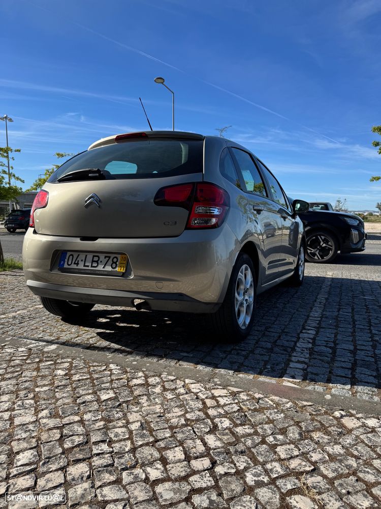 Citroën C3 1.4 Airdream Attraction - 2
