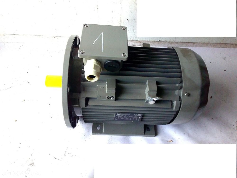 EM-IE3-132M-4-B35-46-7,5 kW silnik elektryczny ac motoren fcpa132 m-4 phe silnik do maszyn budowlanych - 8