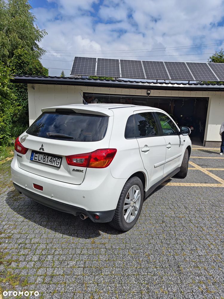 Mitsubishi ASX - 4