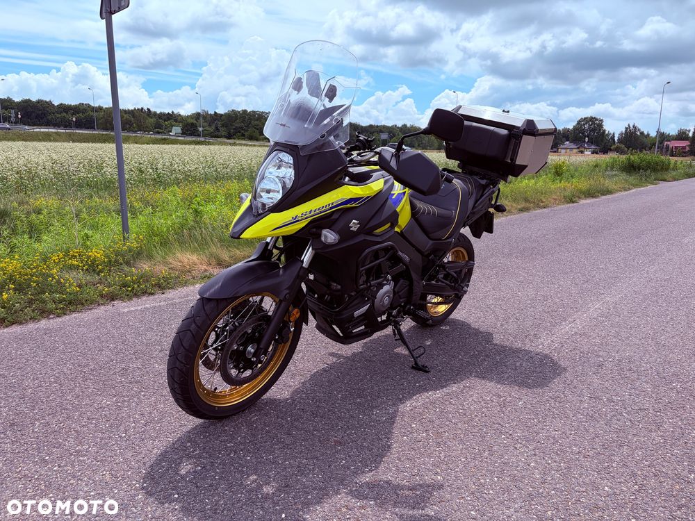Suzuki V-STROM - 4