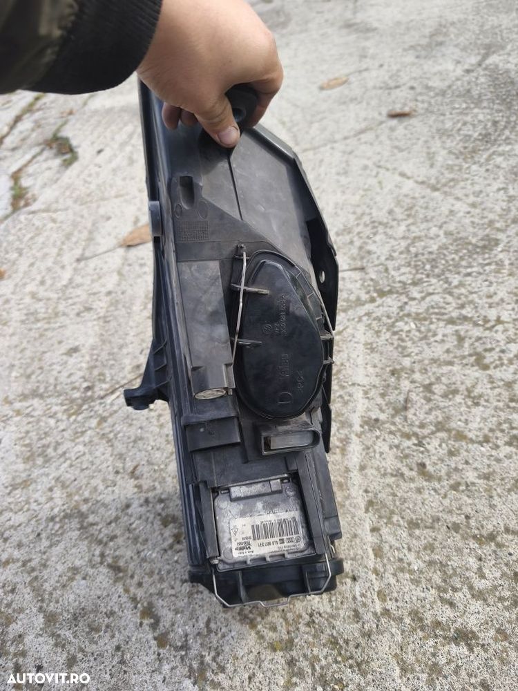 Far cu xenon dreapta față Volkswagen Passat B6 2005-2010 - 6