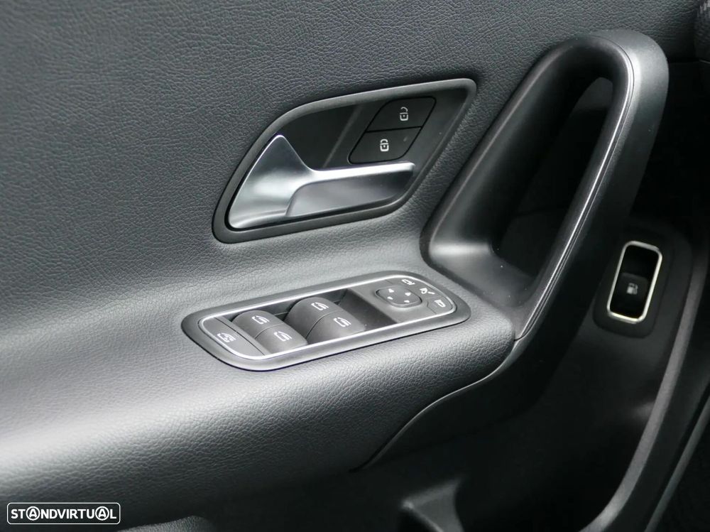 Mercedes-Benz A 250 e Style Plus - 29