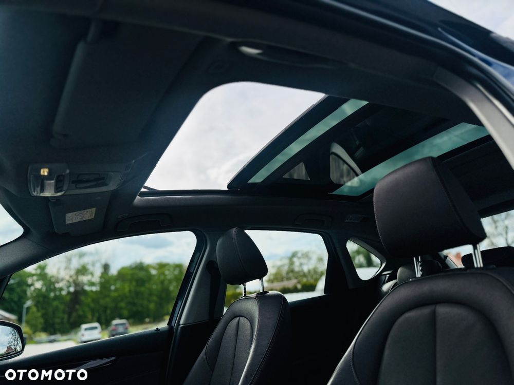 BMW Seria 2 218d Sport-Aut Luxury Line - 28