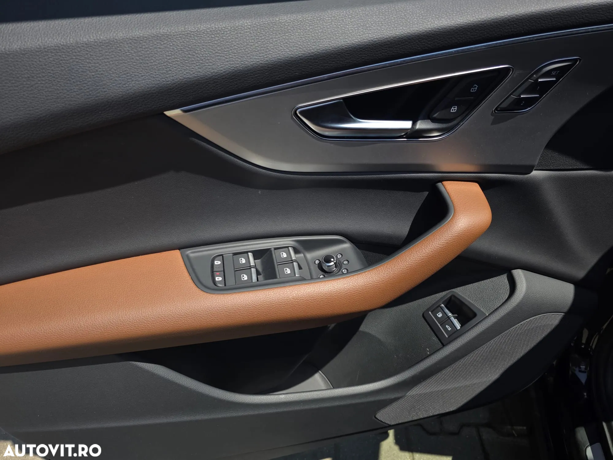 Audi Q7 55 TFSI e quattro Tiptronic PHEV Basic - 8