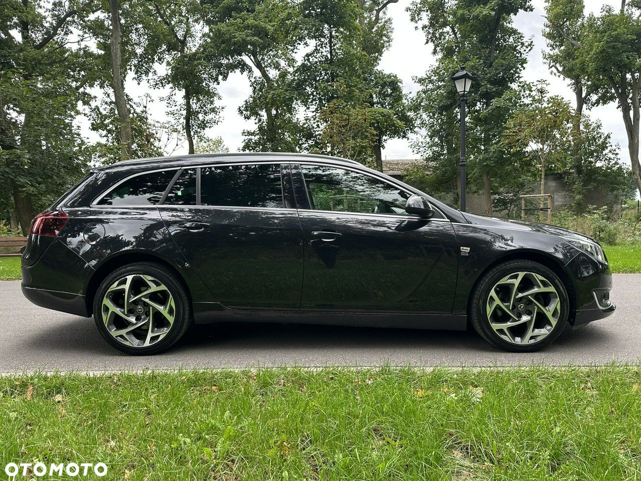Opel Insignia - 11