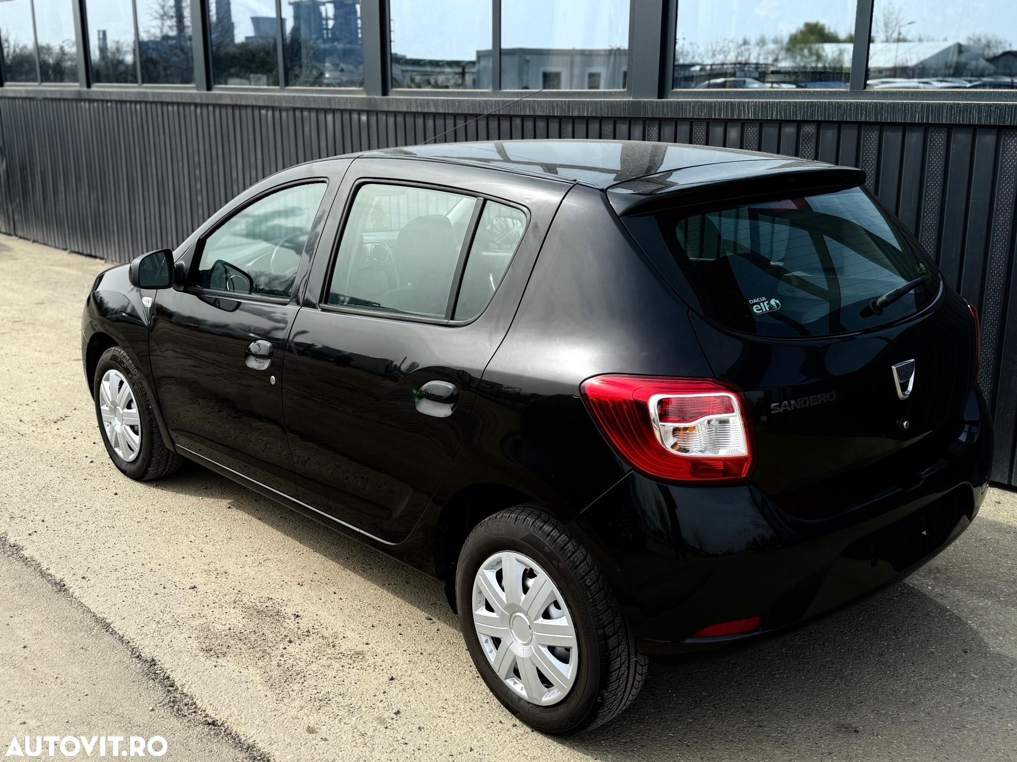 Dacia Sandero 1.5 dCI Prestige - 4