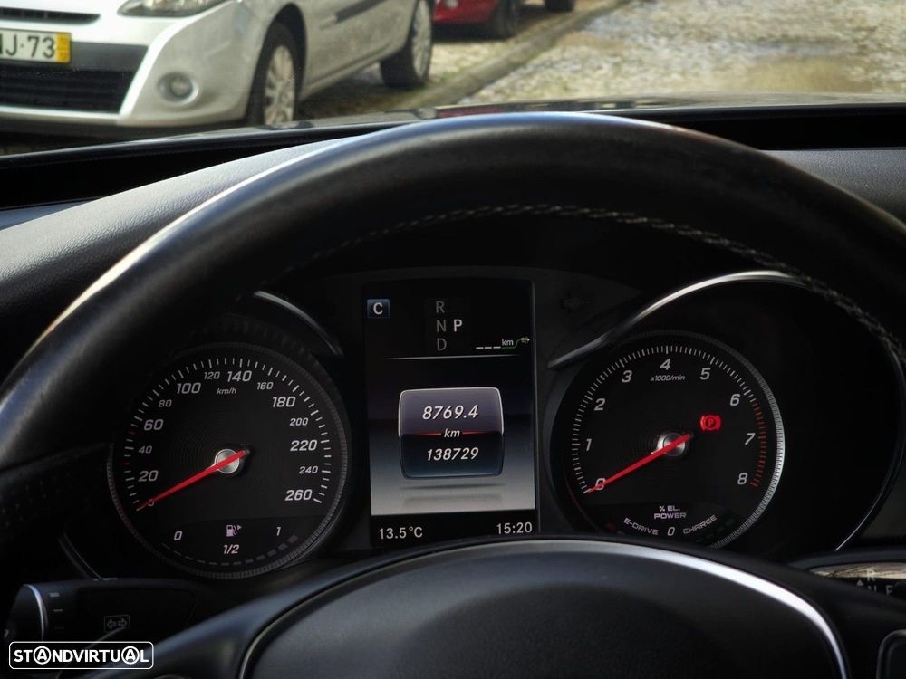 Mercedes-Benz C 350 e - 25