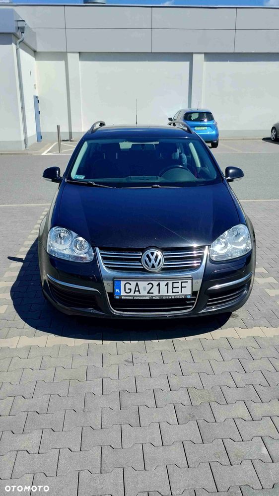 Volkswagen Golf 1.6 Comfortline - 1