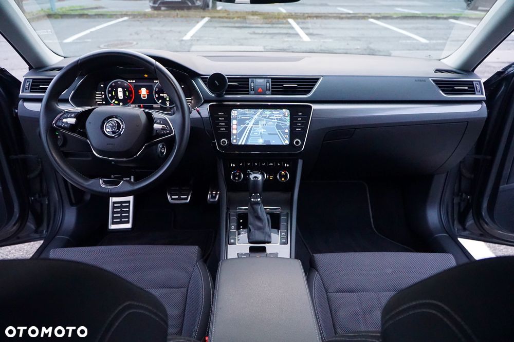 Skoda Superb 2.0 TDI SCR Style DSG - 19