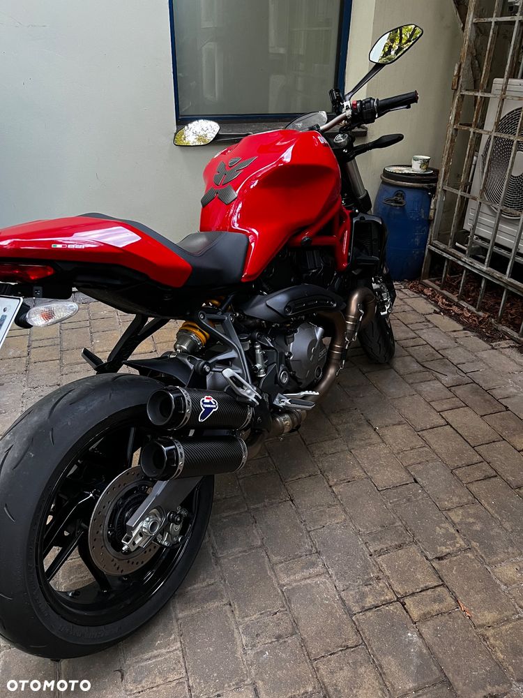 Ducati Monster - 2