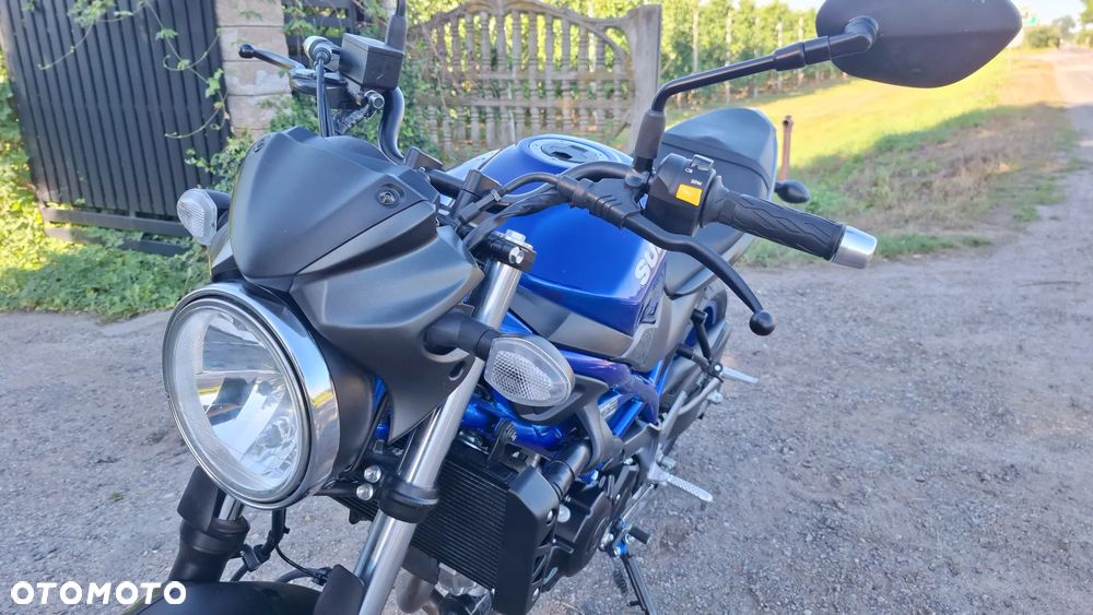 Suzuki SV - 23