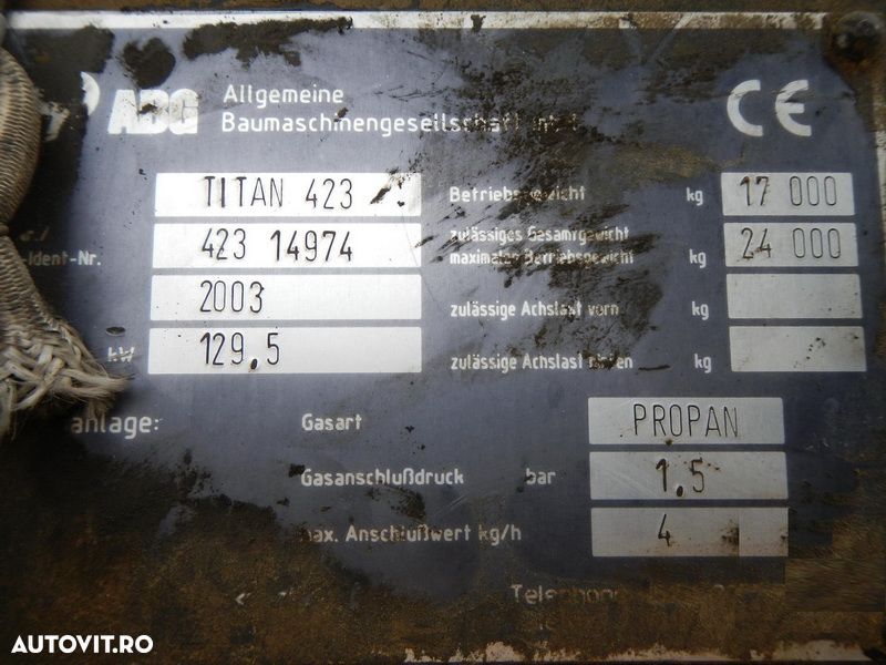 ABG Titan 423 Repartizor asfalt - 3