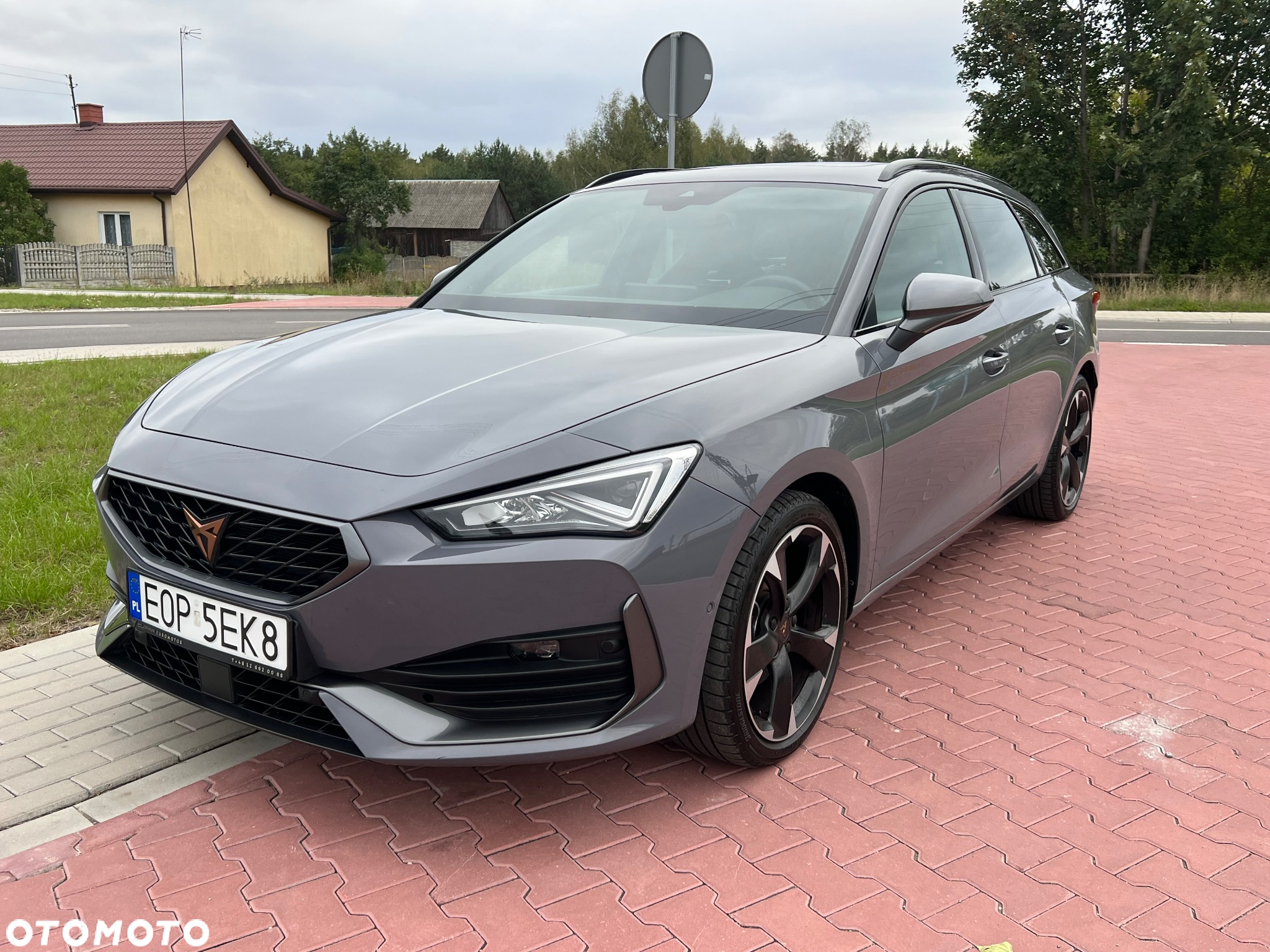 Cupra Leon 1.5 eTSI DSG - 12