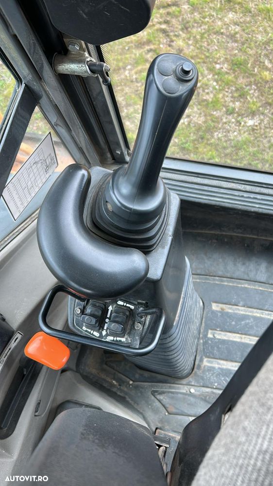 Case Super 590 SR-4PS, *4 x cupe* - 14