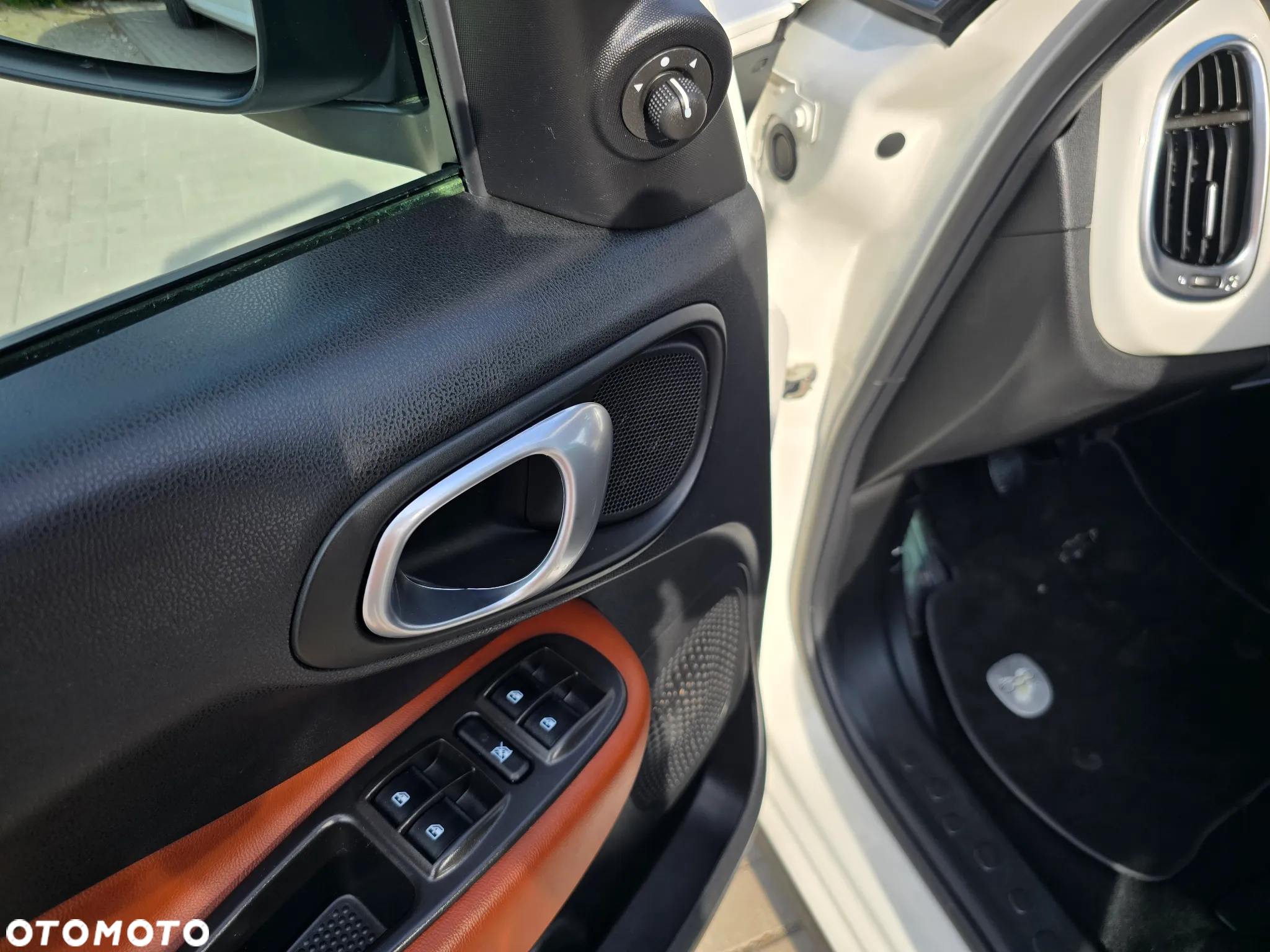 Fiat 500L - 24