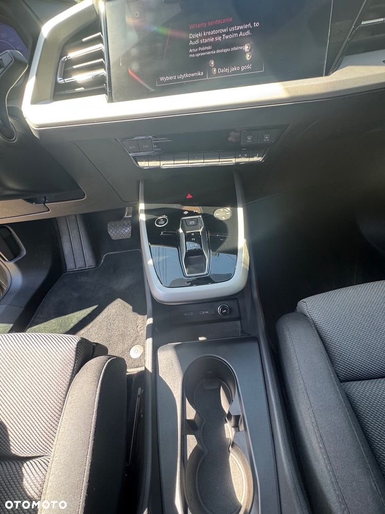 Audi Q4 e-tron 40 77kWh Advanced - 10