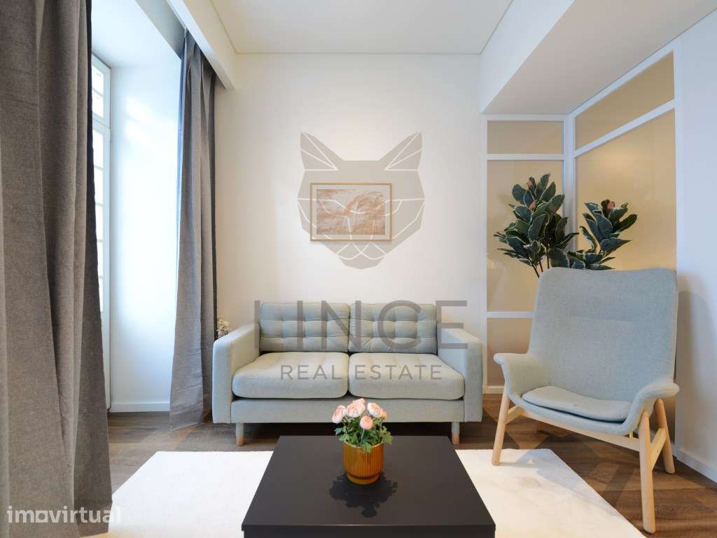 Apartamento T1 no centro do Porto em edifício histórico - Grande imagem: 4/23