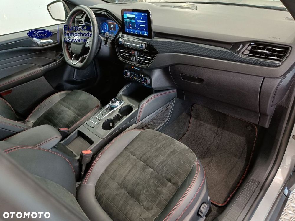 Ford Kuga 2.5 Duratec PHEV ST-LINE X - 16