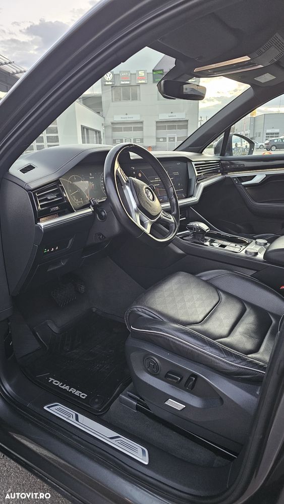 Volkswagen Touareg 3.0 V6 TDI 4Motion DPF Automatik R-Line - 17