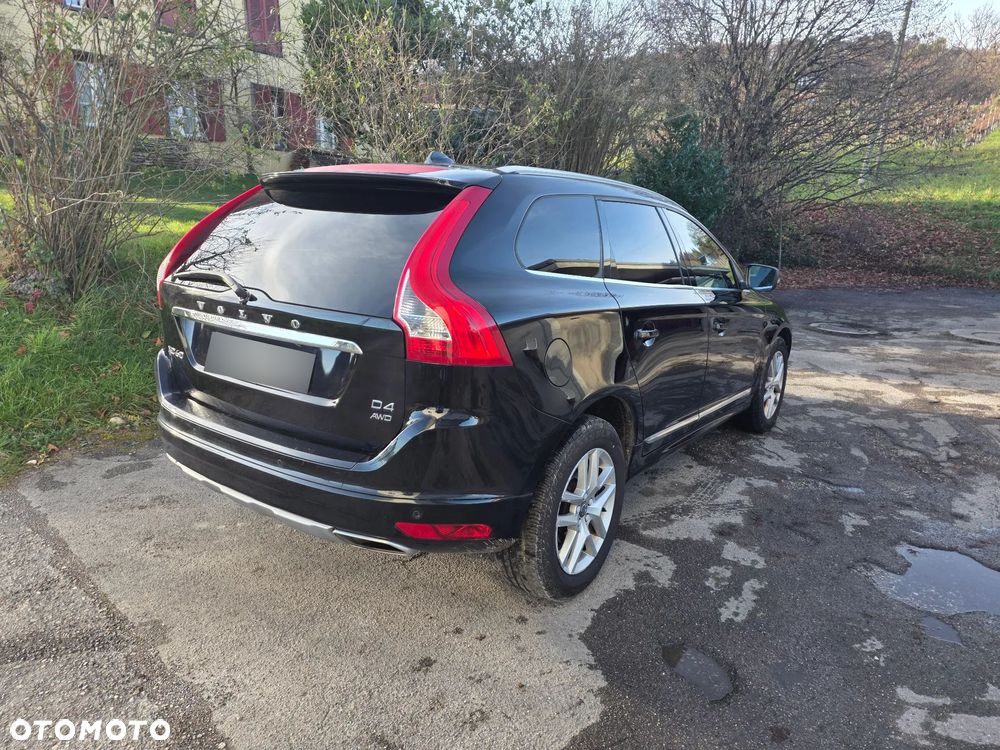 Volvo XC 60 D4 AWD Geartronic Summum - 5