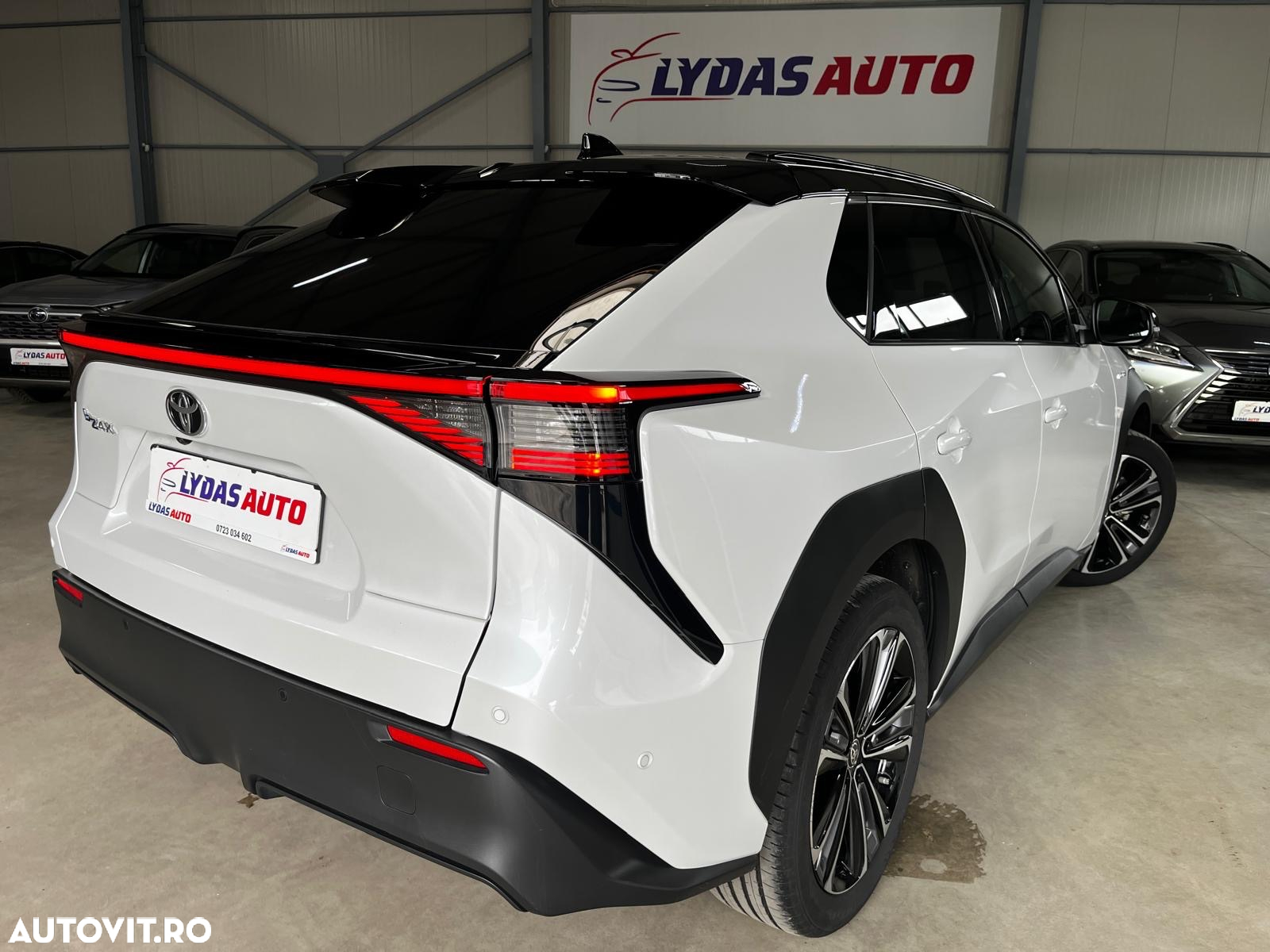 Toyota BZ4X 150 KW FWD (4x2) Luxury - 5