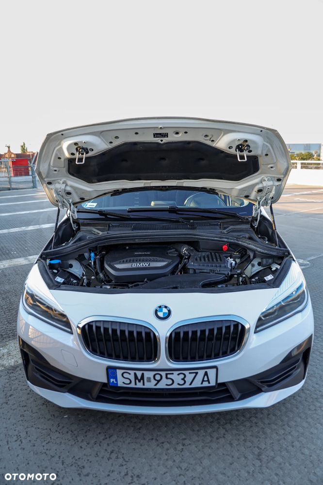 BMW Seria 2 218d - 20