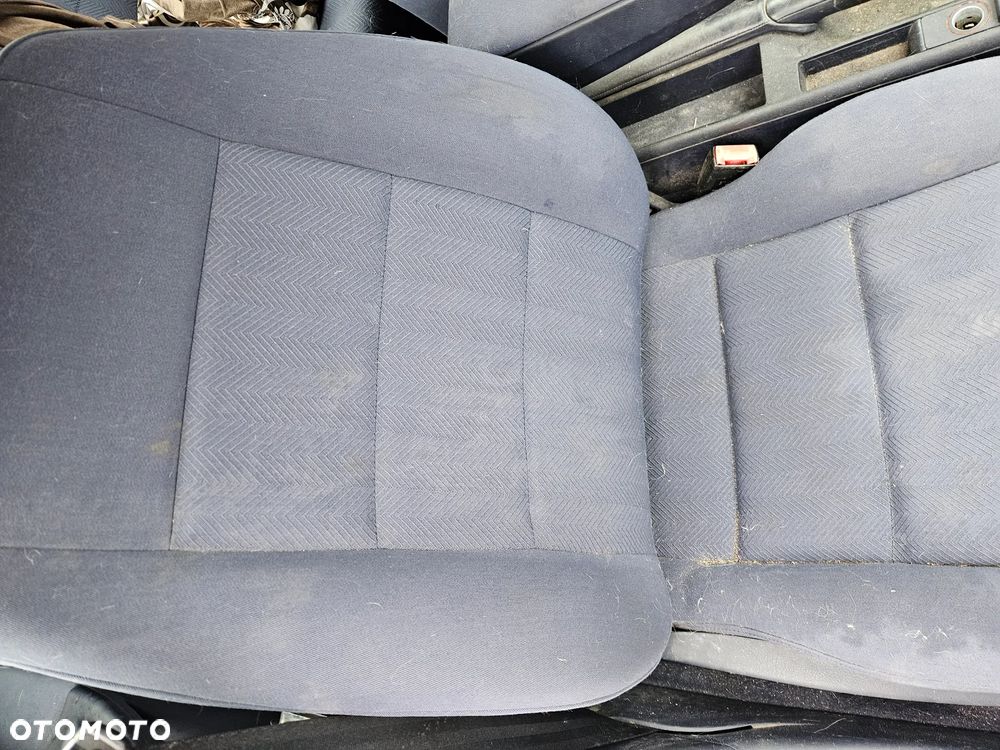 Audi A4 B5 lift fotel przód przedni prawy - 2