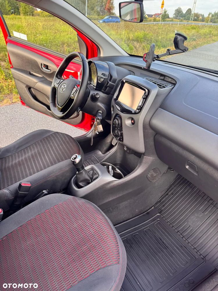 Toyota Aygo 1.0 VVT-i Color Edition - 3