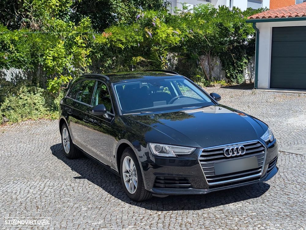 Audi A4 Avant 2.0 TDI Business Line - 1