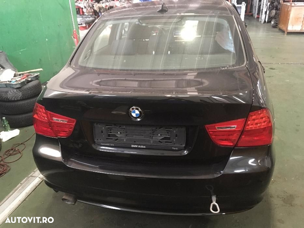 Dezmembrez bmw e90 lci 2.0d n47 D 20 C