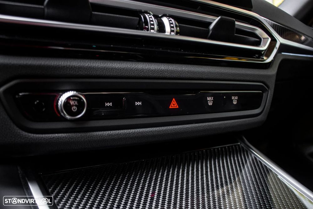 BMW M2 Auto - 28
