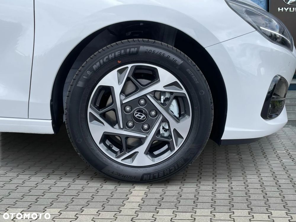 Hyundai i30 - 19