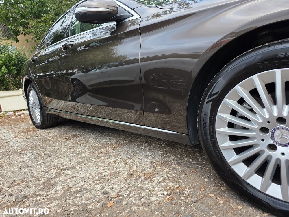 Mercedes-Benz C 220 CDI DPF (BlueEFFICIENCY) 7G-TRONIC Elegance - 22