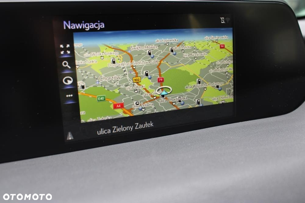 Lexus UX - 24