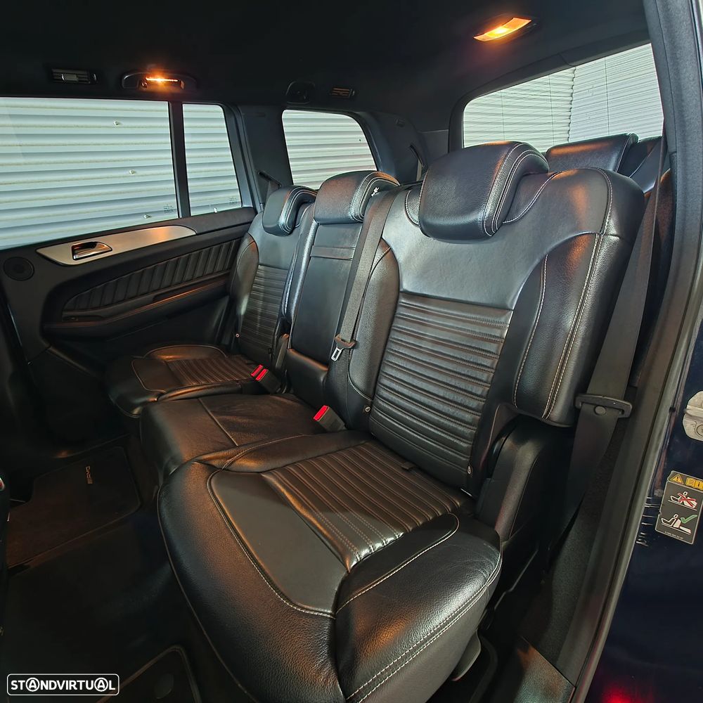 Mercedes-Benz GLS 350 d 4Matic 9G-TRONIC AMG Line - 25