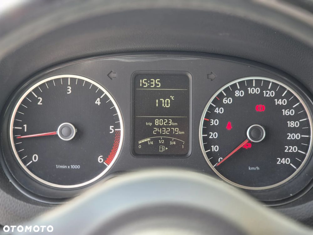 Volkswagen Polo 1.6 TDI Highline - 17