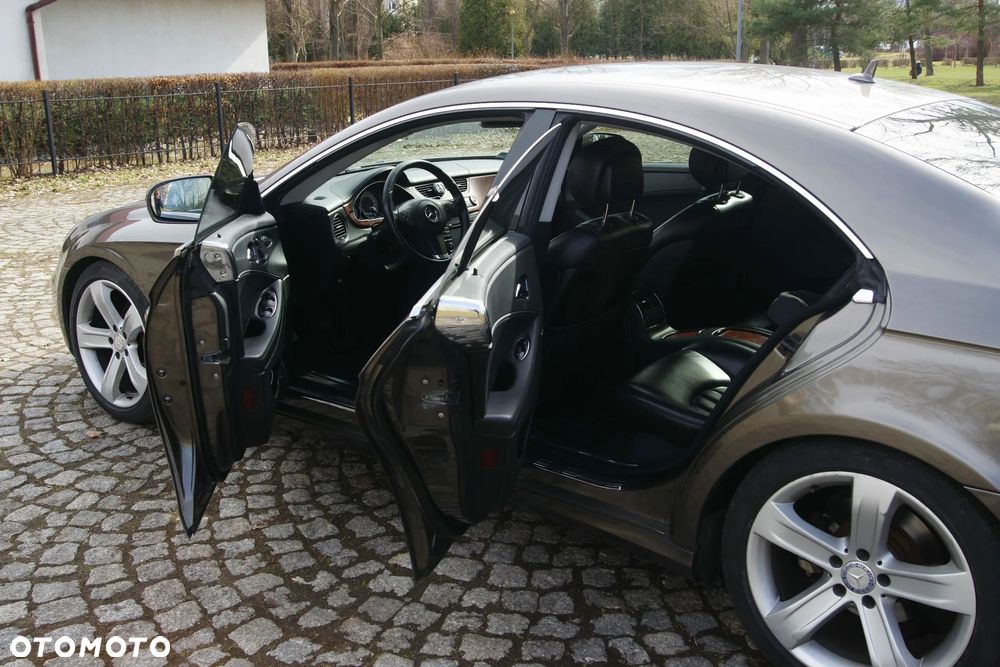 Mercedes-Benz CLS 350 CDI - 11