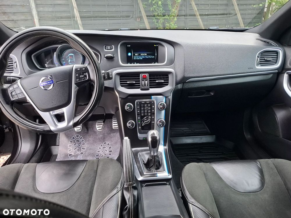 Volvo V40 D4 RDesign - 12