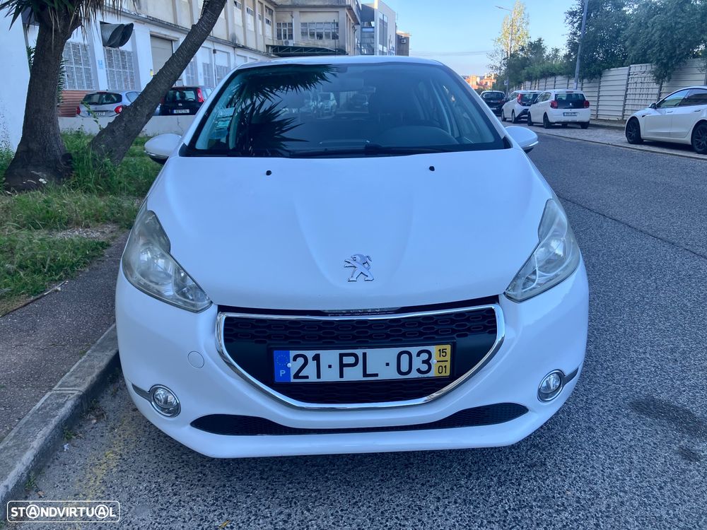 Peugeot 208 1.4 HDi Active - 2