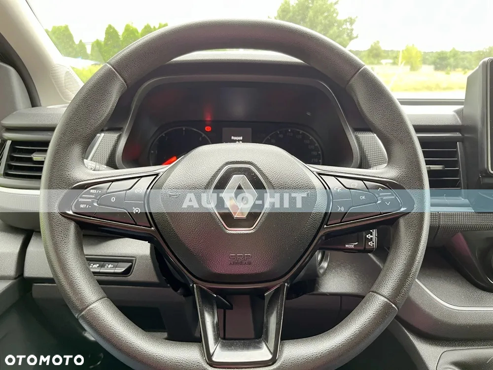 Renault Trafic - 19