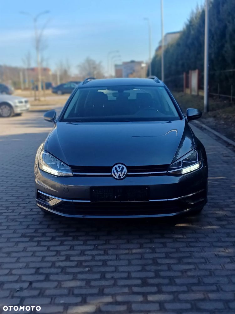 Volkswagen Golf - 12