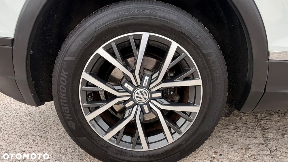 Volkswagen Tiguan 2.0 TDI SCR Elegance - 39