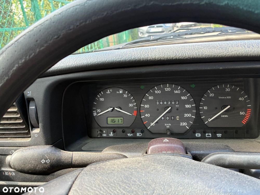 Volkswagen Passat 1.9 TDI GL - 4