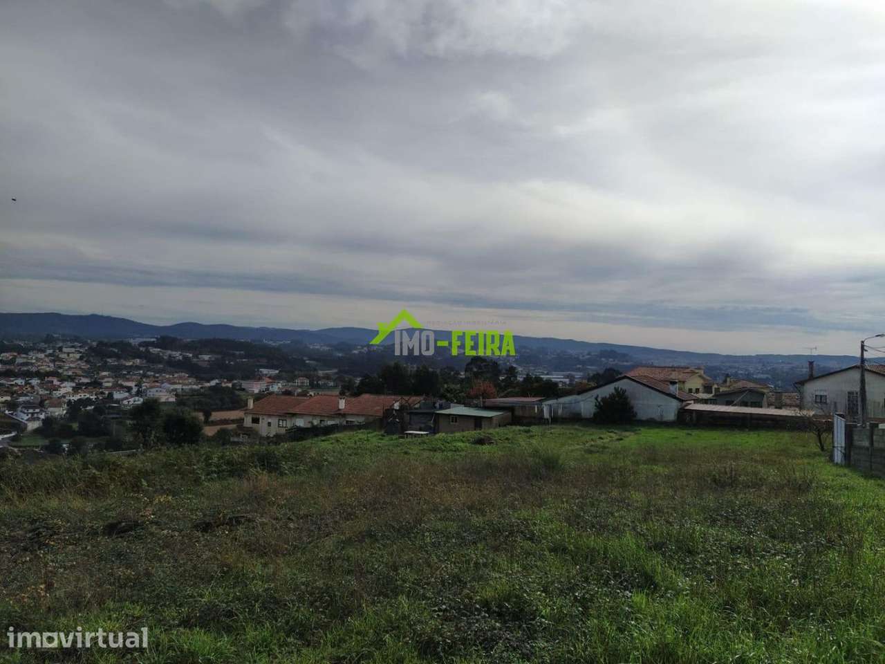 Terreno em Oliveira de Azeméis - Grande imagem: 4/14