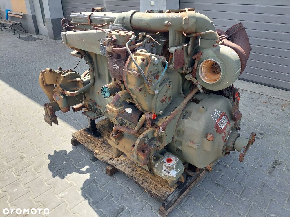 Silnik spalinowy Zeppelin D 343 Cat 6 Turbo D12 Turbo - 13