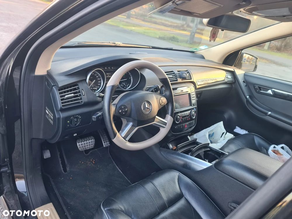 Mercedes-Benz Klasa R 350 CDI L DPF 4Matic 7G-TRONIC - 13