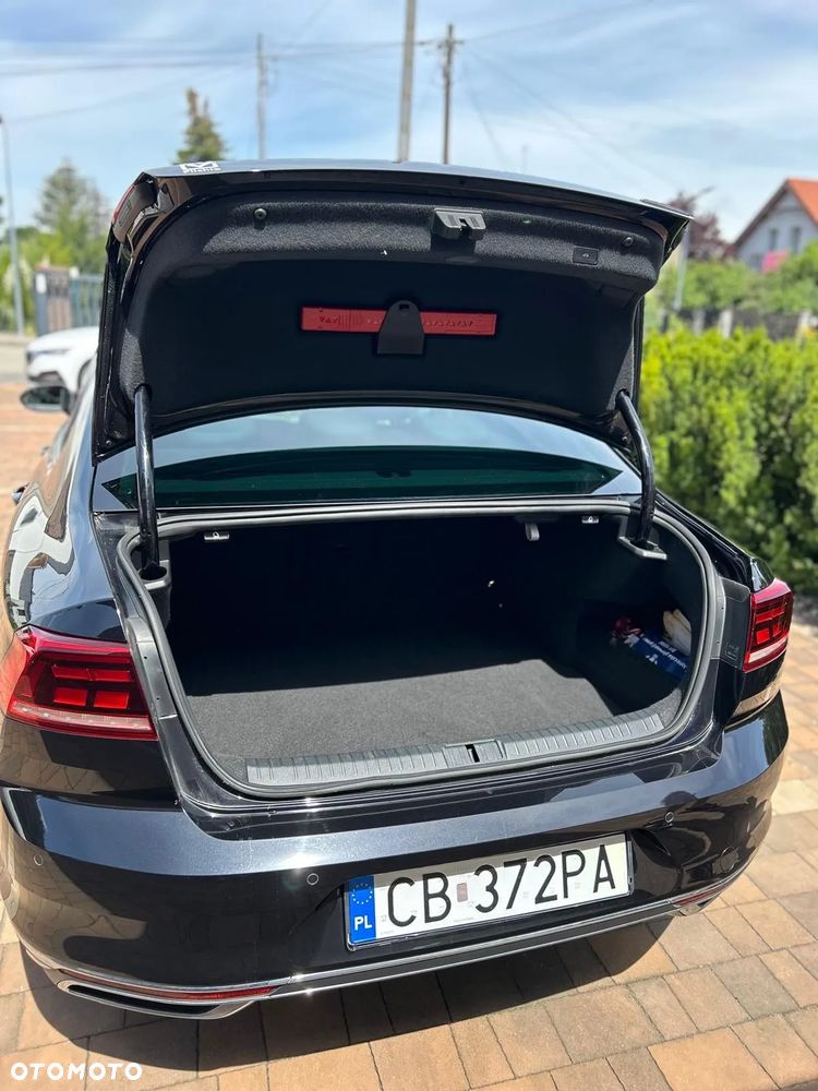 Volkswagen Passat - 3