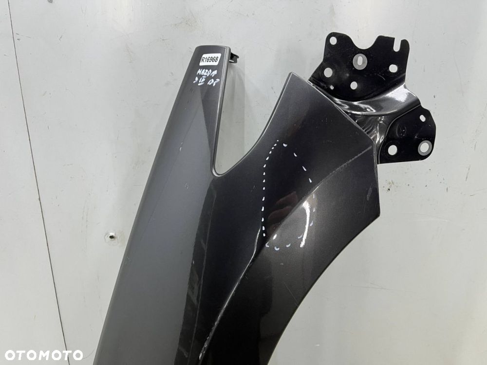 Błotnik Mazda 3 IV BP 19r.- prawy przedni prawy przód - 2